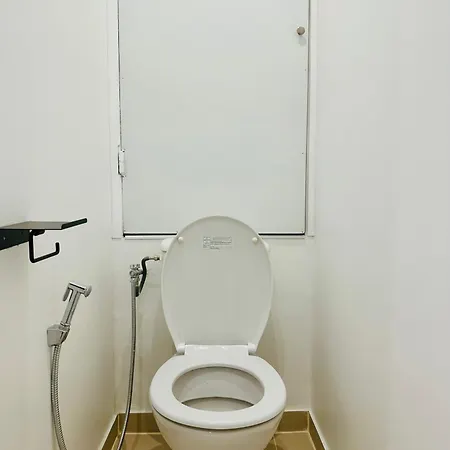 Spacious For 7 People Near La Defense Apartment